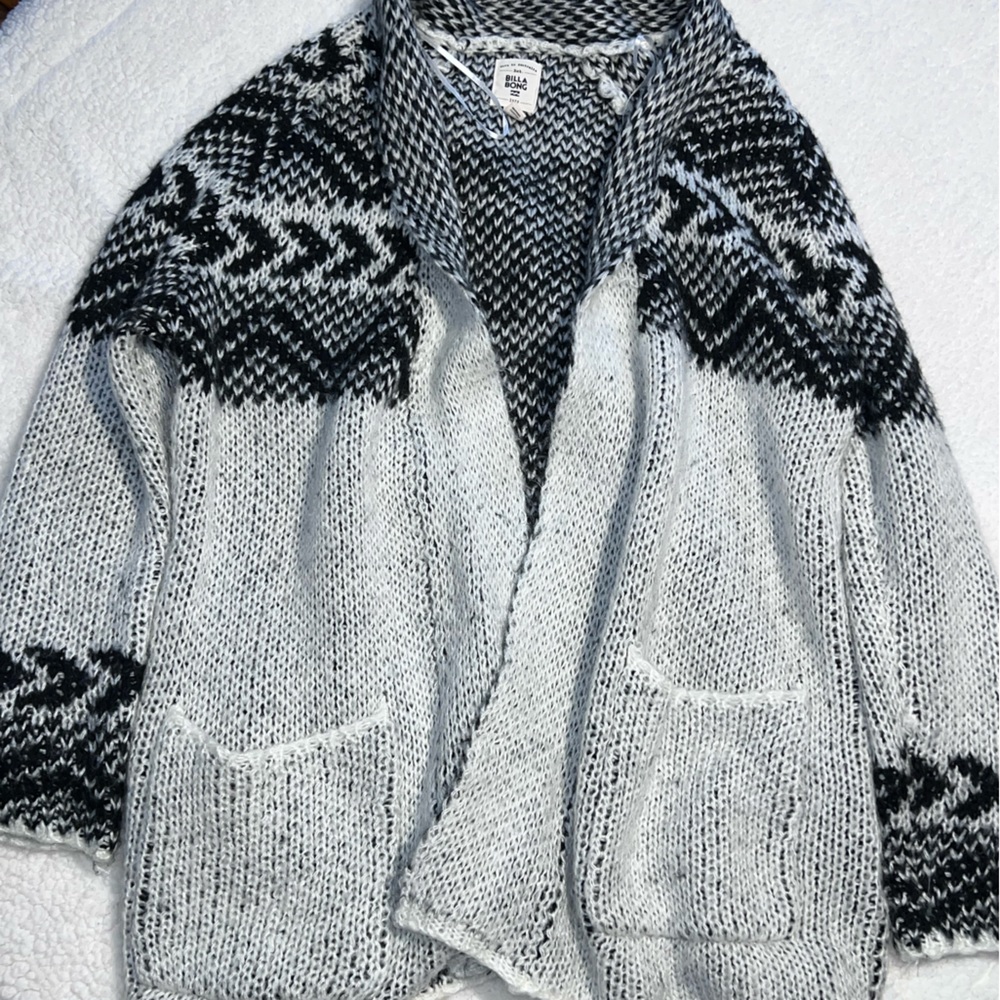 Bellabong Fuzzy cardigan